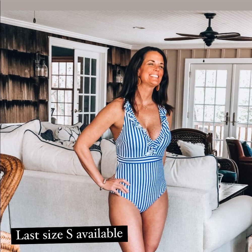 Cupshe Ruffed stripe one piece swim - Picture 6 of 13